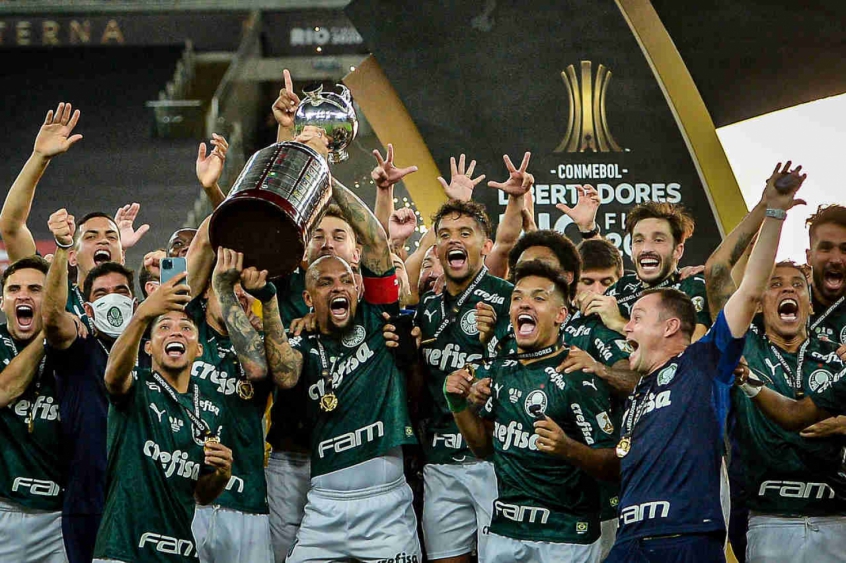 Vencendo a Copa do Brasil, Palmeiras pode repetir feito de 1950/51 com a conquista de cinco coroas.