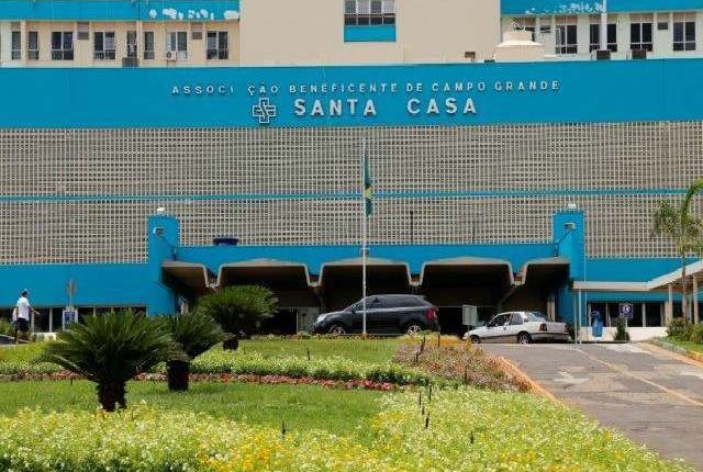 Preso aproveita distração da escolta da PM e foge da Santa Casa de Campo Grande