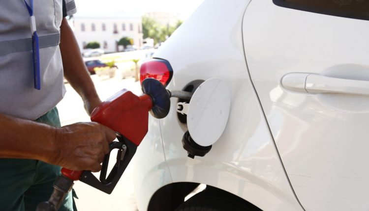 Em dois meses, gasolina tem alta de 20% e diesel de 11% em Campo Grande