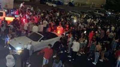 ‘Sabadão tem baile’: Jovens marcam festas pelo whats e ignoram caos da pandemia