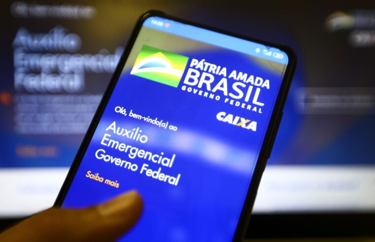 Auxílio emergencial: beneficiários do Bolsa Família recebem hoje