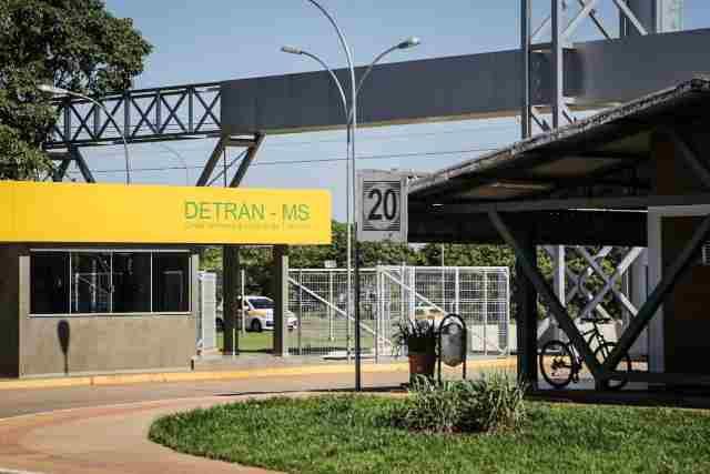 Já está em vigor desconto em algumas taxas do Detran-MS