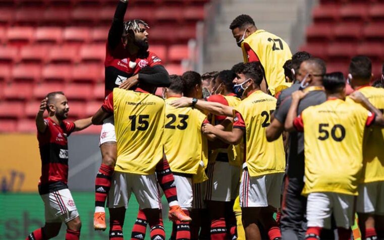 Flamengo bate o Palmeiras e leva o bi da Supercopa após 18 pênaltis cobrados e duelo histórico