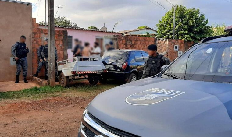 Ferido a tiro com o próprio revólver durante briga de vizinhos está em estado grave