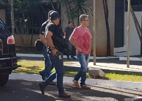 Delação expõe como delegado planejou furto de R$ 2 milhões em cocaína; confira detalhes