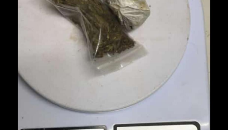 Polícia Militar de Chapadão do Sul prende jovens com maconha