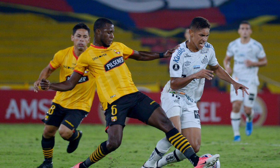 Santos cai na Libertadores após derrota para Barcelona de Guayaquil