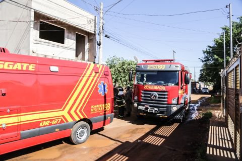 Crianças gritam por socorro e são salvas por vizinhos de incêndio em Campo Grande