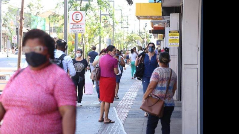 MS projeta 80% de vacinados para dispensar uso obrigatório de máscaras até agosto