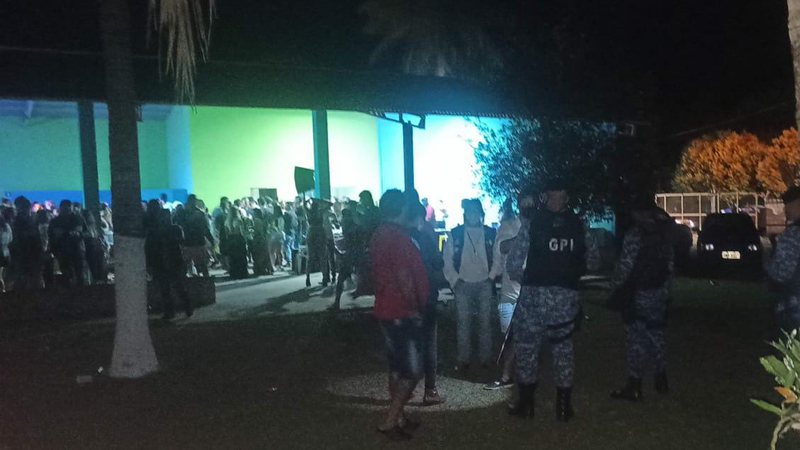 Fiscalização encerra festa clandestina com 250 pessoas em chácara de Campo Grande