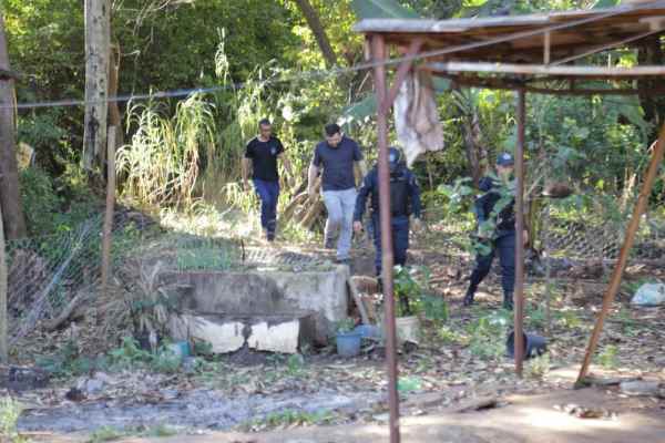 Polícia Civil encontra fragmentos de ossos de mais uma vítima em cemitério do PCC