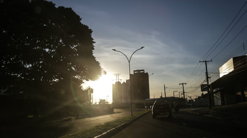 Temperaturas voltam a subir nesta quarta e máxima pode chegar aos 30°C em MS