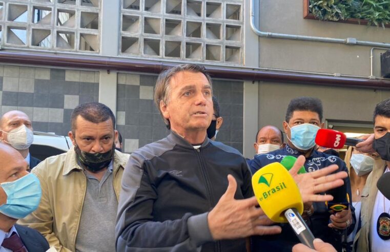 Presidente Jair Bolsonaro recebe alta médica