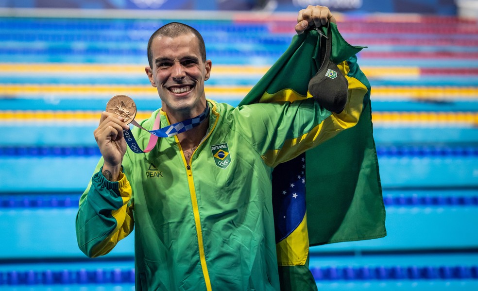 Fratus conquista o bronze e dá ao país 4º medalha na história dos 50m livre em Olimpíadas