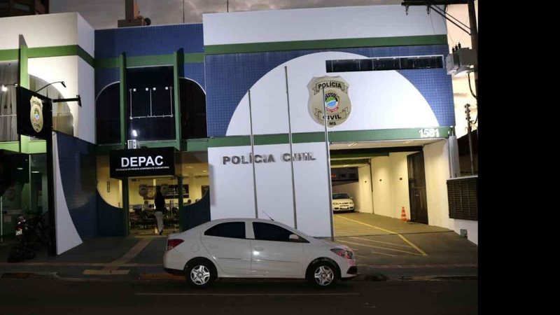 Mãe e filha são presas após canil do Choque encontrar droga em ônibus que seguia de MS para Goiás