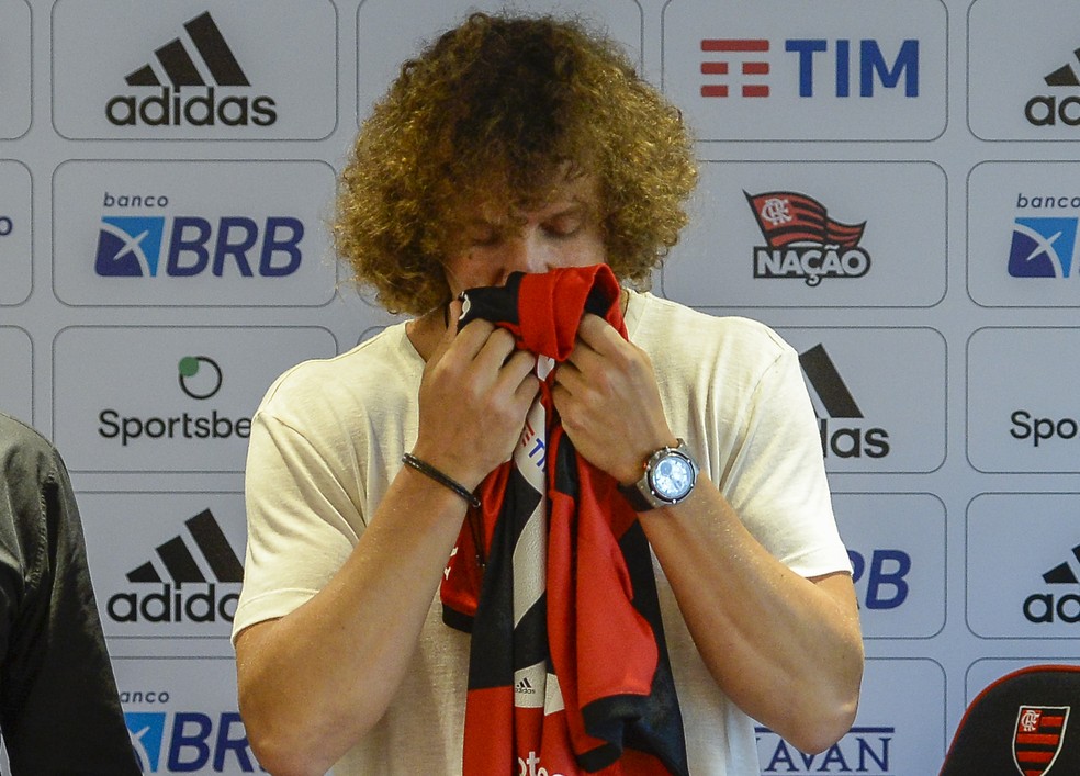 De volta ao Brasil, David Luiz encara desafios de “projeto sólido” no Flamengo: “Me faz ter oxigênio”