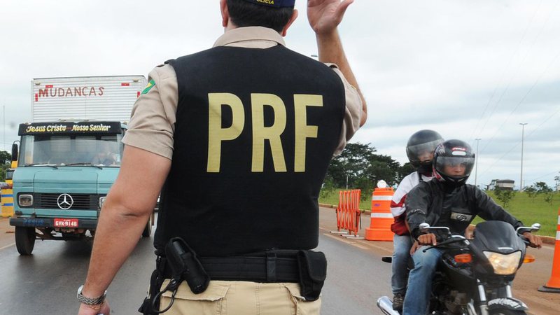 Operação Independência fiscaliza rodovias federais até amanhã.