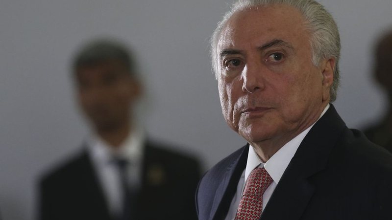 Temer: comTemer: com muita frequência, instituições saem do seu quadrado constitucionalTemer: com muita frequência, instituições saem do seu quadrado constitucional muita frequência, instituições saem do seu quadrado constitucional