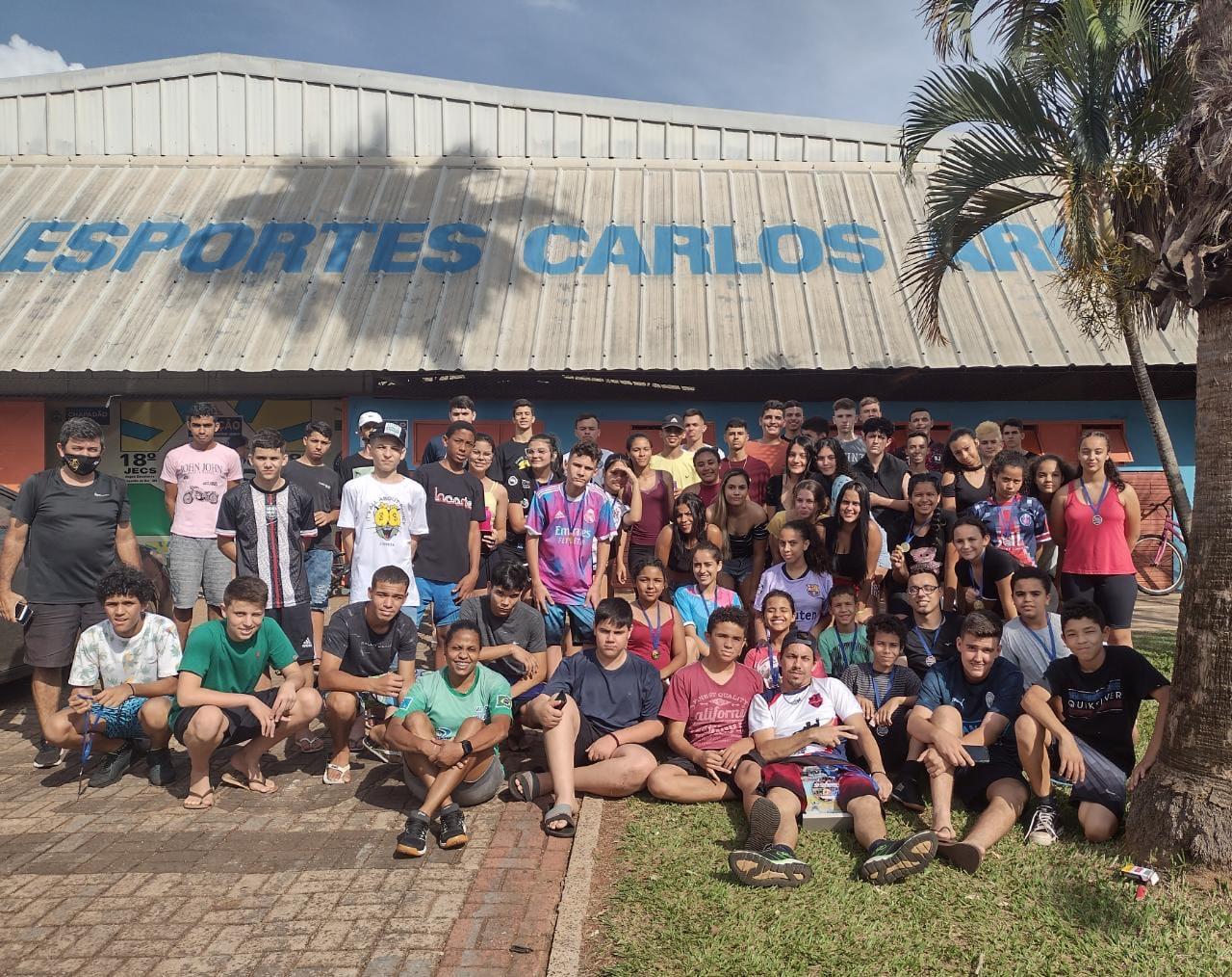 70 jovens atletas representaram Cassilândia em campeonato de handebol em Chapadão do Sul