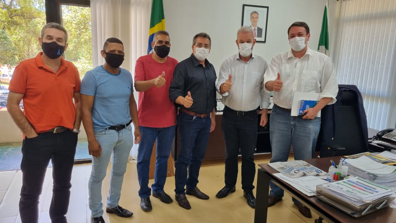 Vice-prefeito, secretário municipal de saúde e vereadores de Cassilândia reuniram-se com Geraldo Resende para tratar de recursos para Santa Casa
