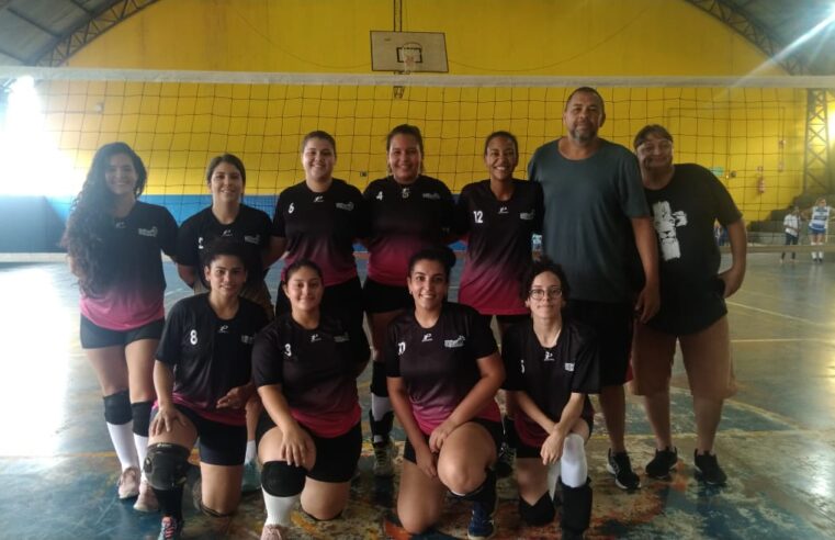 Equipe de Voleibol de Cassilândia estreia com vitória na Copa Verão Mão de Ouro de Voleibol