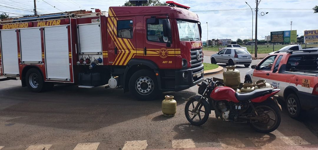 POLÍCIA e Bombeiros atenderam acidente de trânsito e dois esfaqueamento neste sábado em Chapadão do Sul