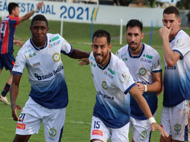 CREC goleou União ABC por 4X0 e chega a seis vitórias consecutivas no campeonato estadual