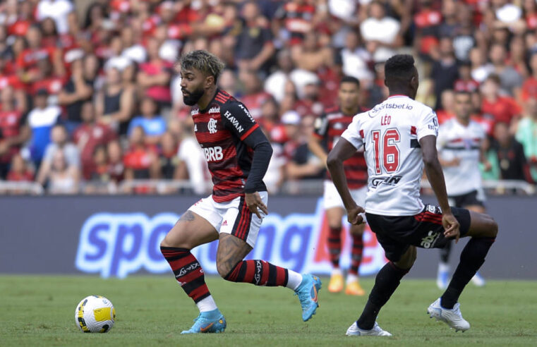 Flamengo confirma favoritismo e vence Tricolor com facilidade no Maracanã