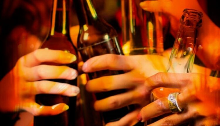 Mulher é presa por fazer festa e dar bebida alcoólica para menores em Costa Rica