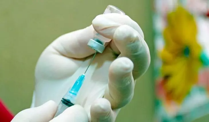 Brasil tem 75,43% da população com esquema vacinal completo contra covid-19