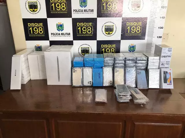 Polícia apreende mais de R$ 780 mil em iphones contrabandeados