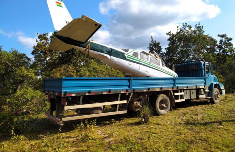 AVIÃO boliviano é apreendido pelo Dracco. Aeronave avaliada em R$ 1,2 milhão pode ter sido usada no transporte de cocaína