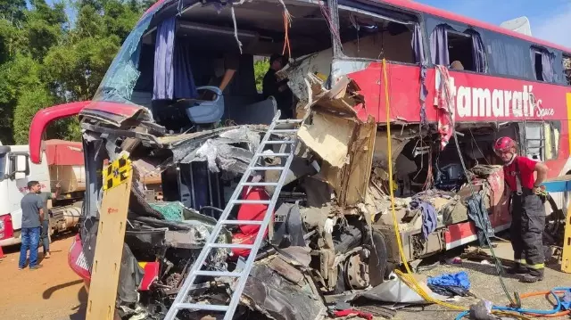 Acidente na BR-163 em Mato Grosso deixa oito mortos