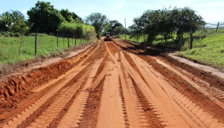 Agesul fará 73km de infraestrutura rural em Cassilândia