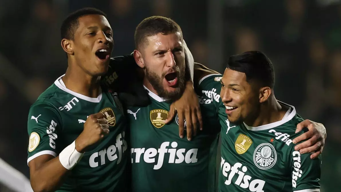 Palmeiras ganha do Juventude fora de casa e encosta no topo do Brasileirão