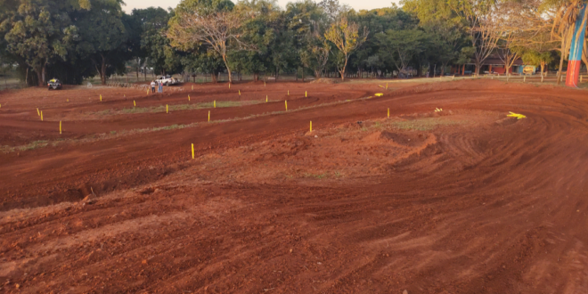 Tudo certo no salto de Cassilandia para receber o motocross e os amantes do esporte