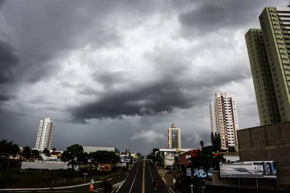 Nova frente fria com 7°C: temperaturas voltam a cair no fim de semana em MS