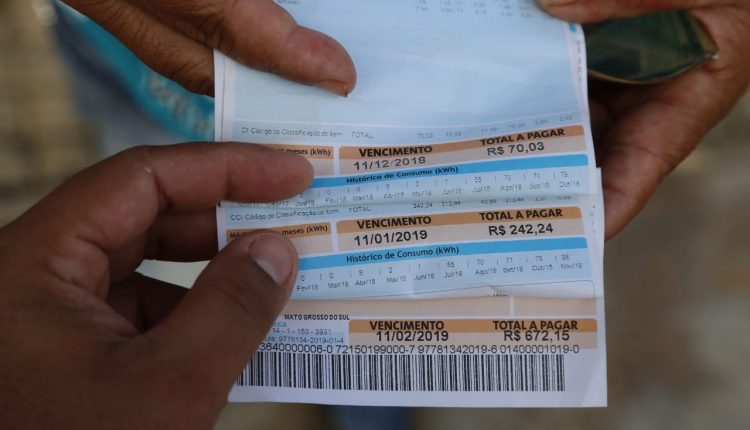 Consumidor de Chapadão do Sul ganha ação contra Energisa e Banco Inter por pagamento de boleto falso. Decisão foi do juiz Sílvio Prado