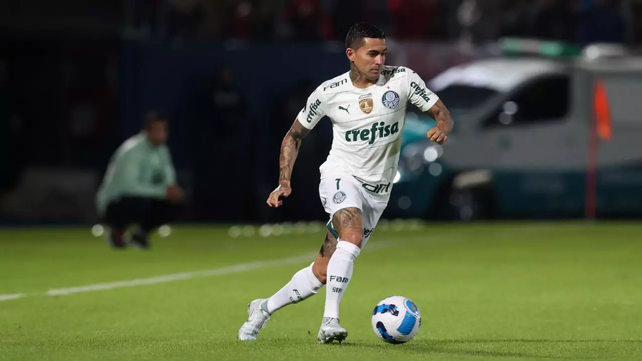 Palmeiras bate Cerro Porteño e abre larga vantagem nas oitavas da Libertadores