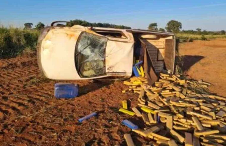 Após capotar picape com 1 tonelada de maconha, suspeito é preso em casa em Campo Grande