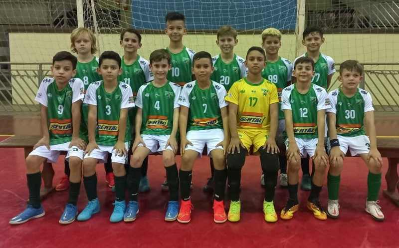 Equipe Sub-10 representa MS na Taça Brasil de Futsal em Recife