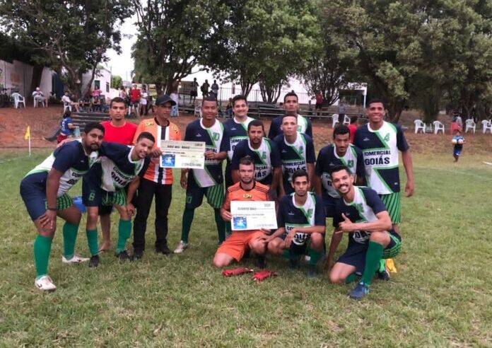 Torneio de futebol beneficente é realizado em Paranaíba