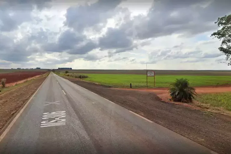 Chapadão do Sul: homem oferece carona e tenta estuprar estudantes em estrada rural