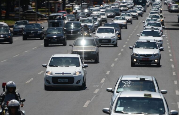 Prefeituras cadastraram 325 mil taxistas para receber o Bem-Taxista