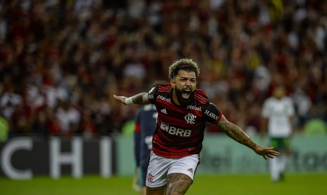 Libertadores: Flamengo bate Corinthians com gols de Arrascaeta e Gabriel