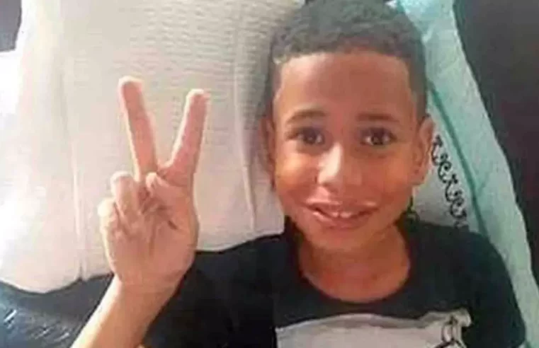 Menino de 10 anos morre após inalar desodorante em aerosol e pai culpa desafio na internet