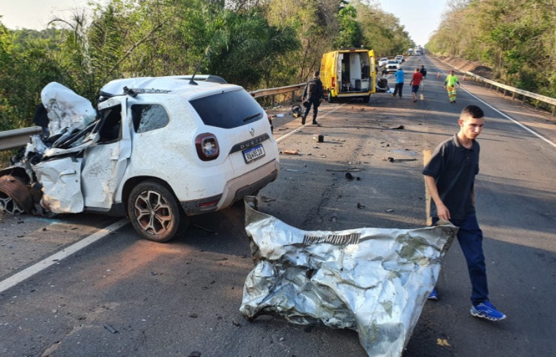 Empresário de MS morre em grave acidente entre carros na BR-163, em Coxim