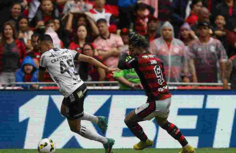 Flamengo vira sobre Vélez e faz final brasileira da Libertadores com Athletico-PR