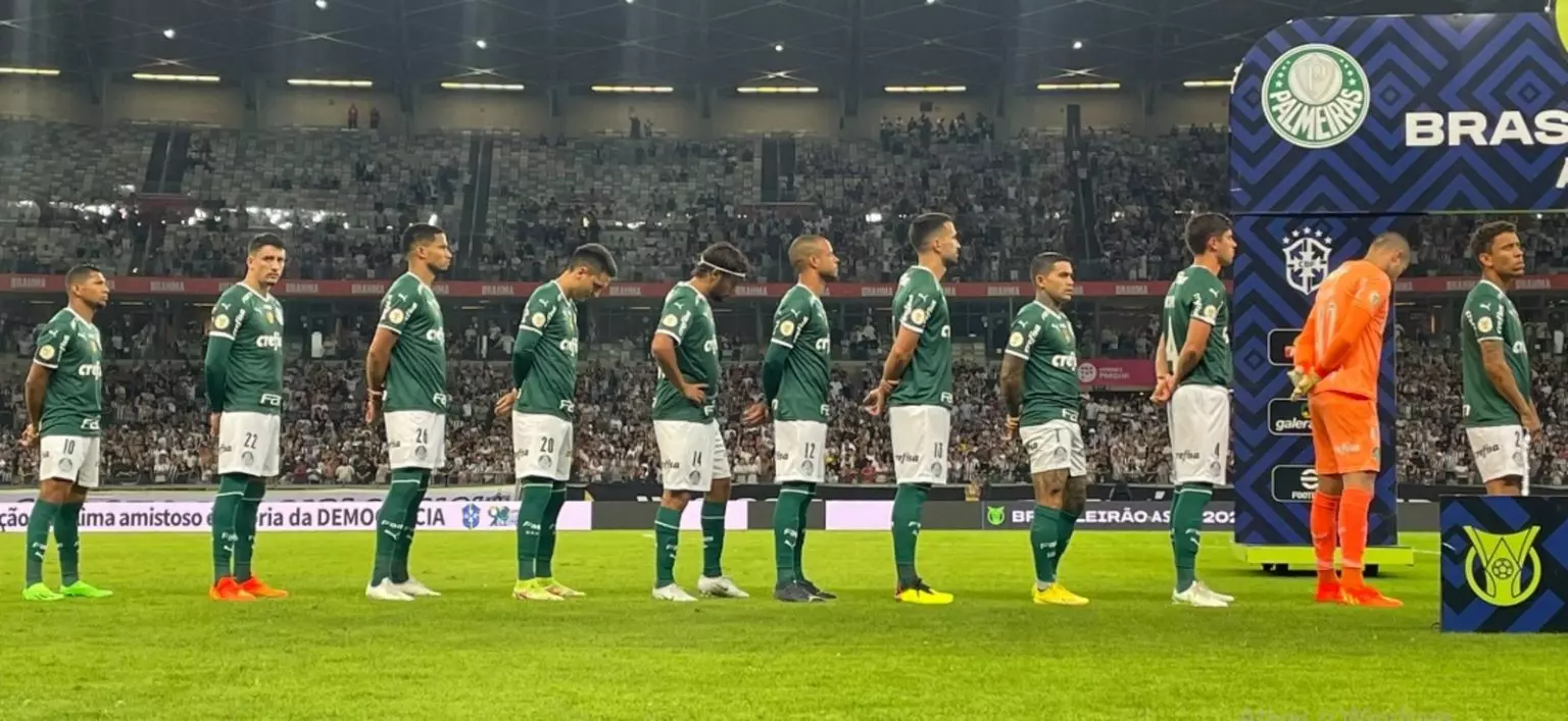 Palmeiras supera desfalques, ganha do Atlético-MG fora e amplia vantagem na ponta