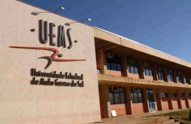 UEMS convoca candidatos com salários de até R$ 6,9 mil